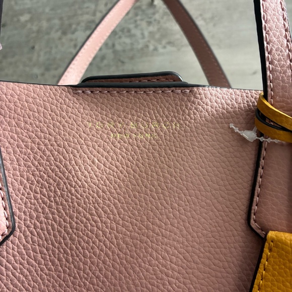 Tory Burch Small Perry Triple-Compartment Tote Bag - Picture 6 of 11